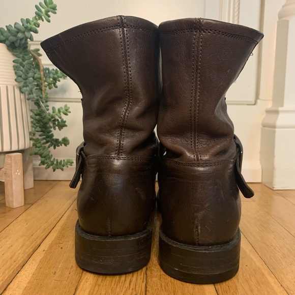 Frye Veronica Bootie 👢- Brown - Picture 4 of 8